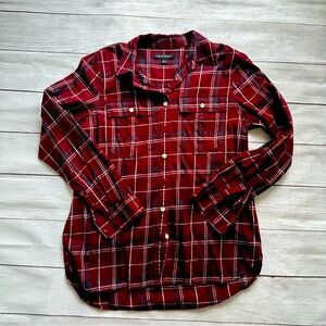 Banana Republic womens plaid flannel button up shirt maroon burgundy small